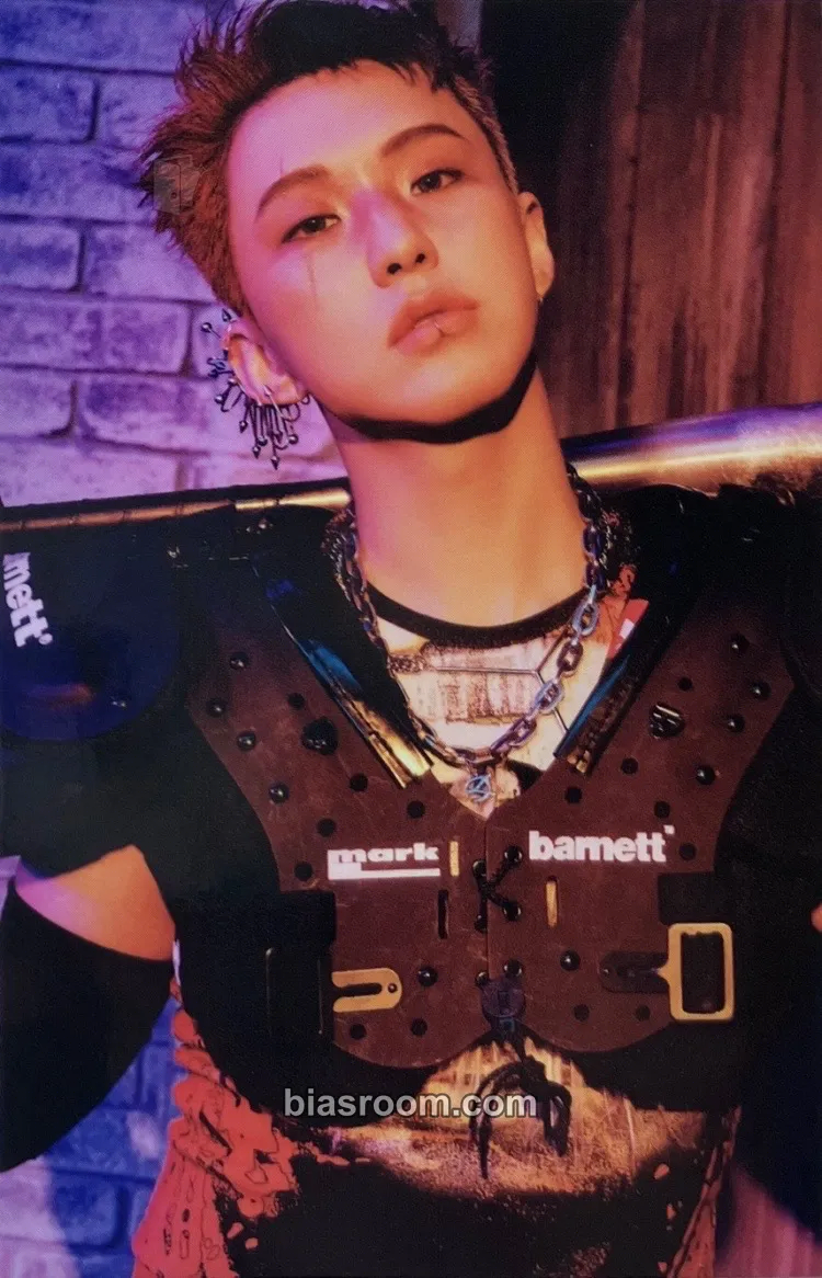 Hoshi HAPPY BURSTDAY Photocard - SEVENTEEN - SEVENTEEN K-pop photocard