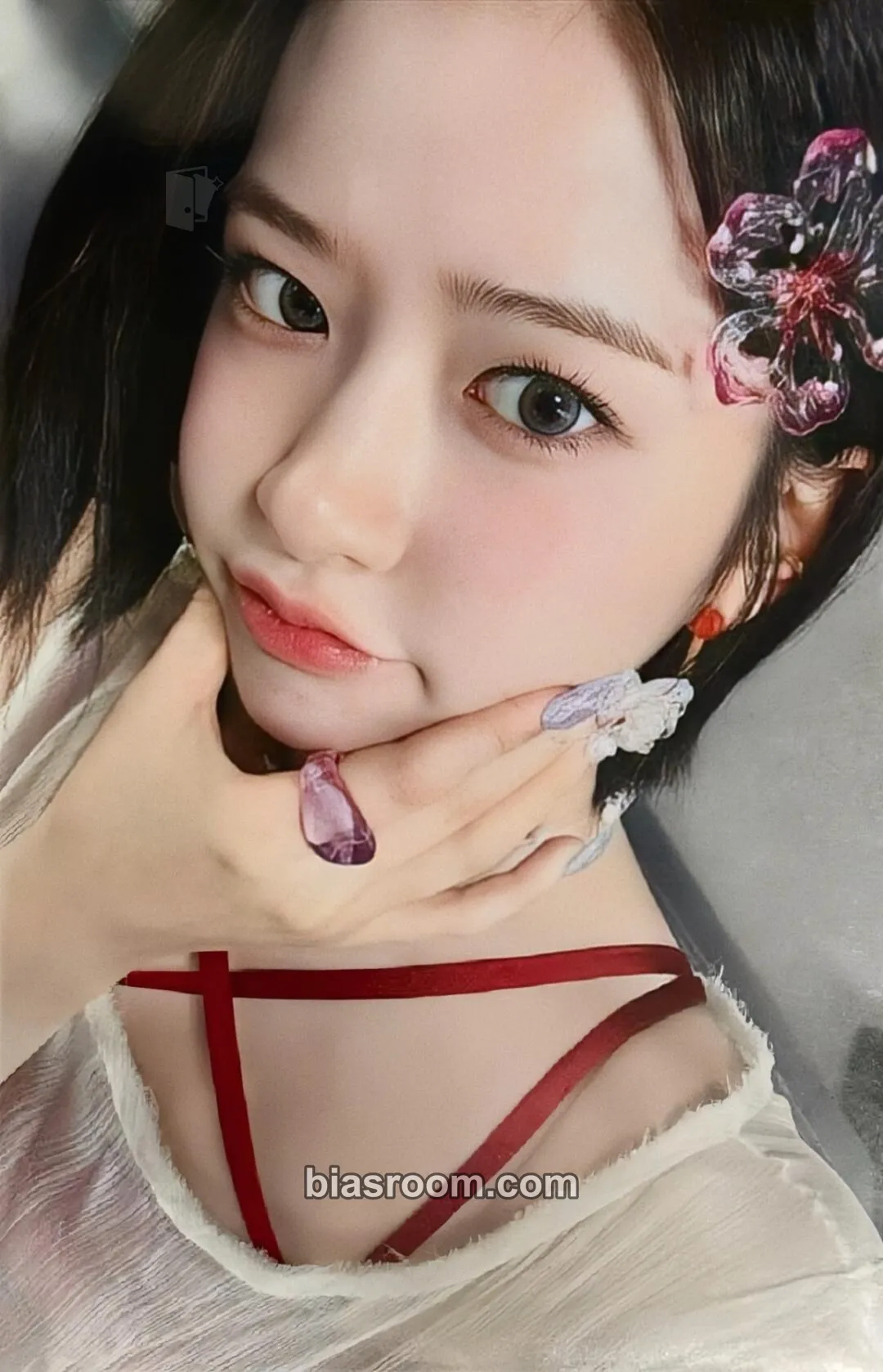 Yujin IVE SWITCH Photocard - IVE - IVE K-pop photocard