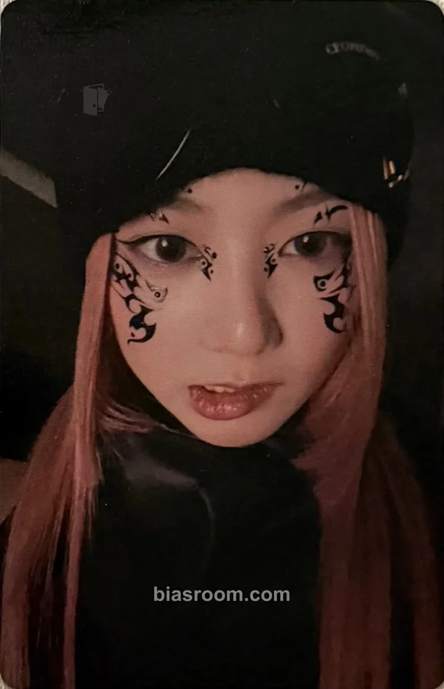 XG - HINATA - New DNA Album pob (pre-order benefit) xg official shop X version