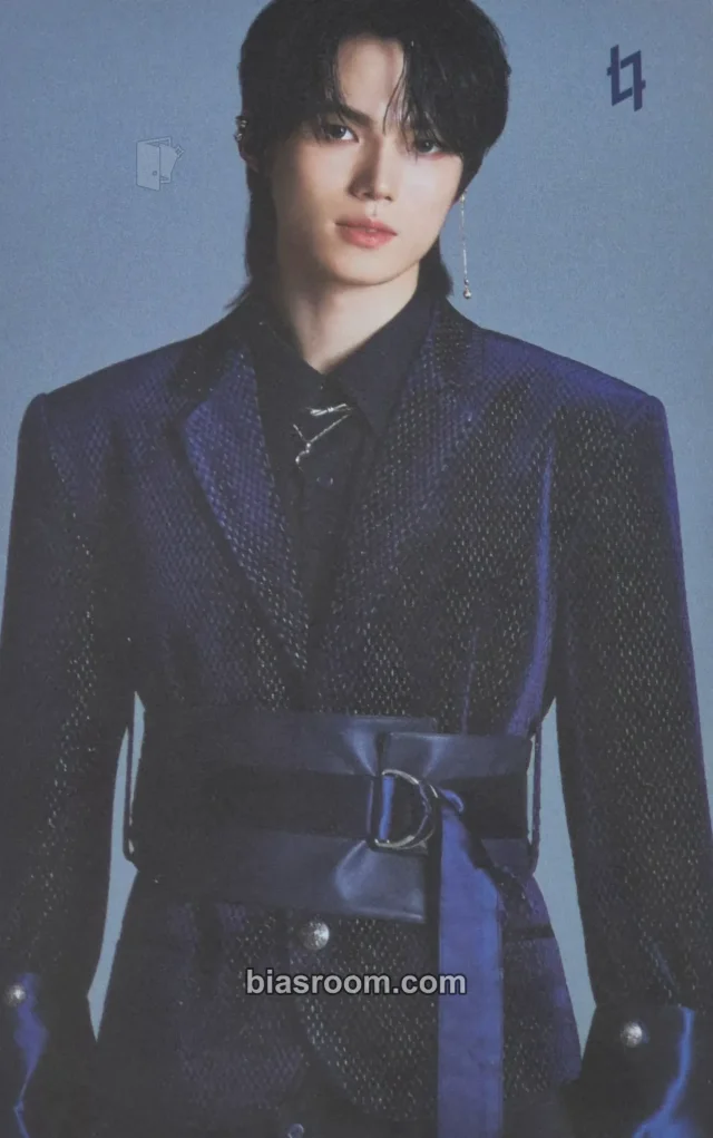 E’LAST - Seungyeop - Awake Album postcard album inclusion