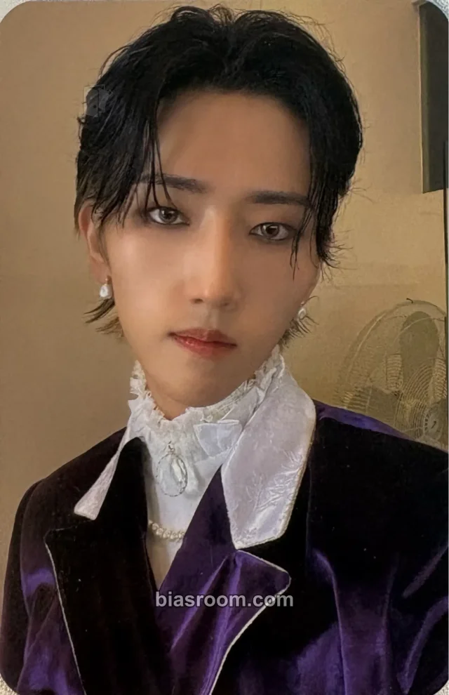 E’LAST - Baekgyeul - Dark Dream Album navy back album photocard