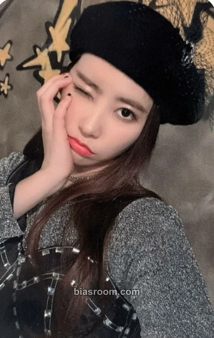 Huihyeon Newtro Photocard - DIA - DIA K-pop photocard