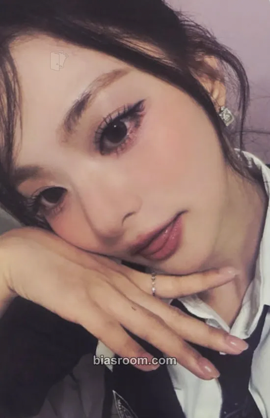 Nagyung 2025 fromis_9 WORLD TOUR <NOW TOMORROW.> Photocard - fromis_9 - fromis_9 K-pop photocard