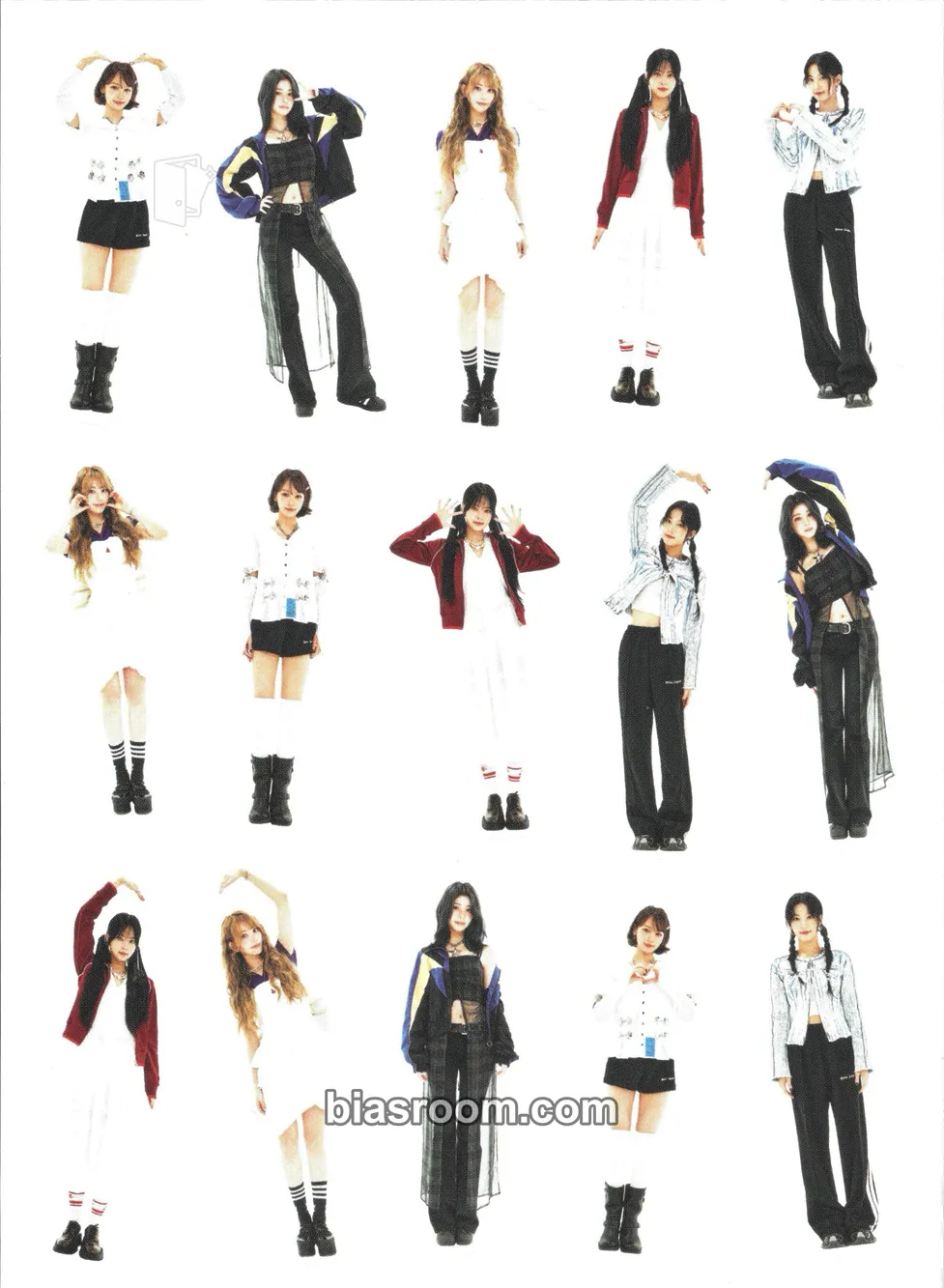 2025 Season's Greetings ‘Land of Le sserafim” Photocard - LE SSERAFIM - LE SSERAFIM K-pop photocard
