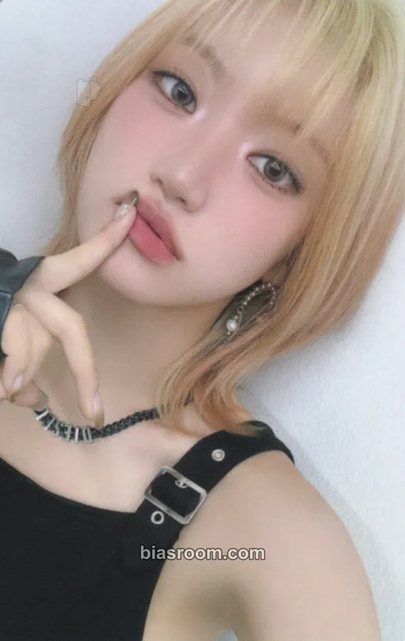 Siyoon appendix: Of All We Have Lost Photocard - Billlie - Billlie K-pop photocard