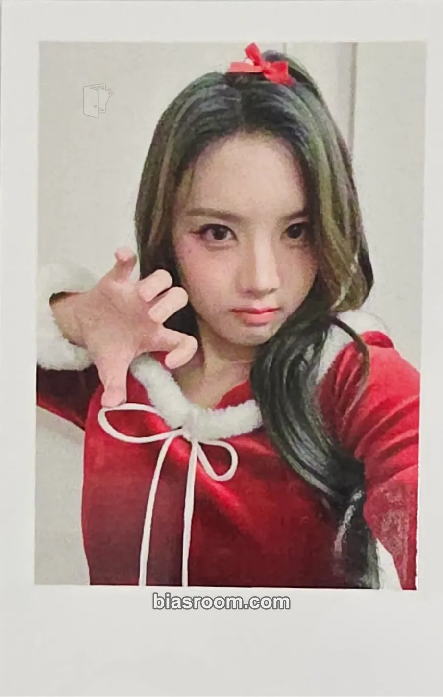 Sullin Beyond Beauty Photocard - tripleS - tripleS K-pop photocard