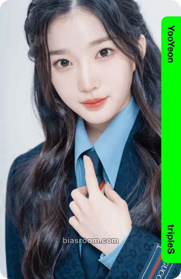 Yooyeon Binary01 First Class Objekts Photocard - tripleS - tripleS K-pop photocard