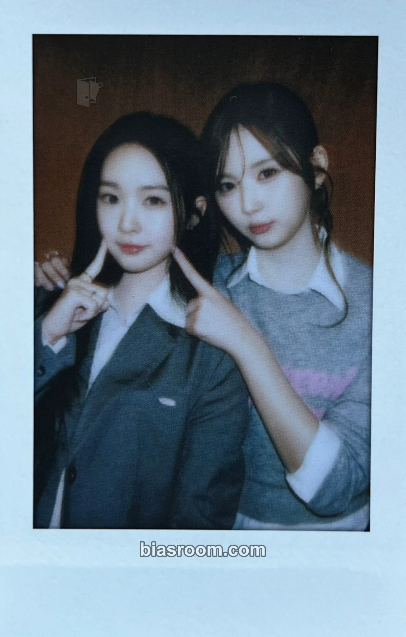 Beyond Beauty Photocard - tripleS - tripleS K-pop photocard