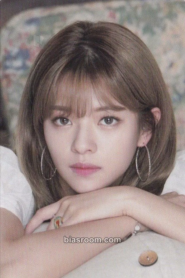 Jeongyeon ONCE Halloween (3rd Anniversary) Photocard - TWICE - TWICE K-pop photocard