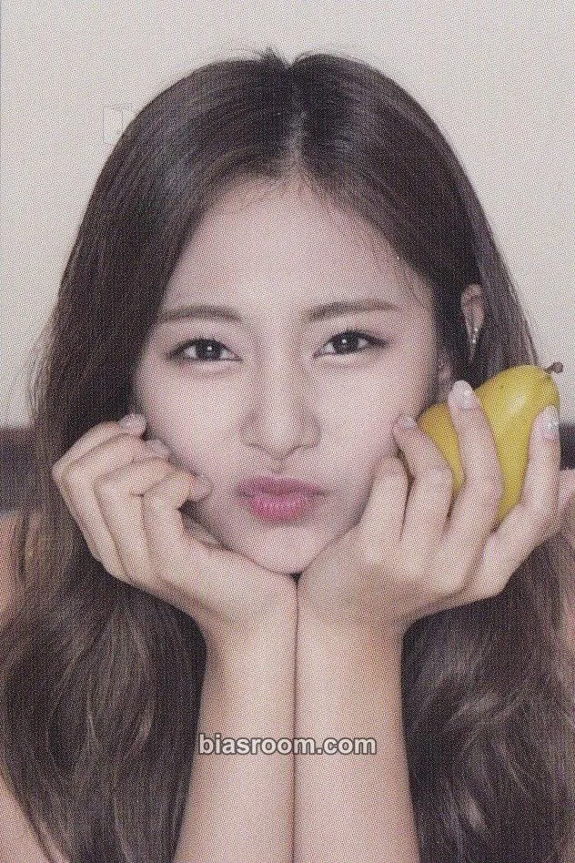 Tzuyu ONCE Halloween (3rd Anniversary) Photocard - TWICE - TWICE K-pop photocard