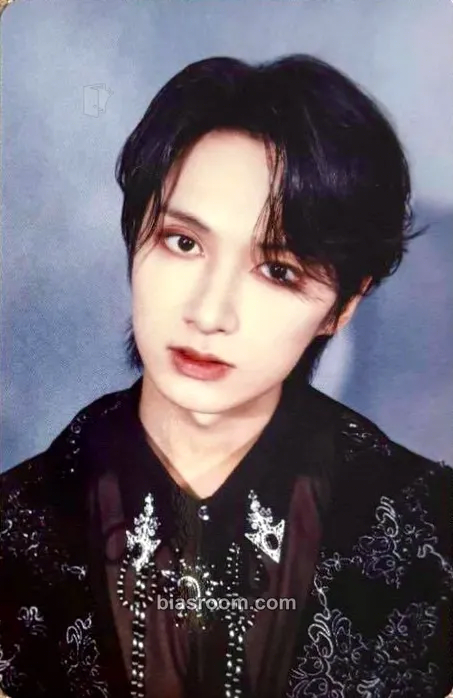 Jun Shohikigen Photocard - SEVENTEEN - SEVENTEEN K-pop photocard