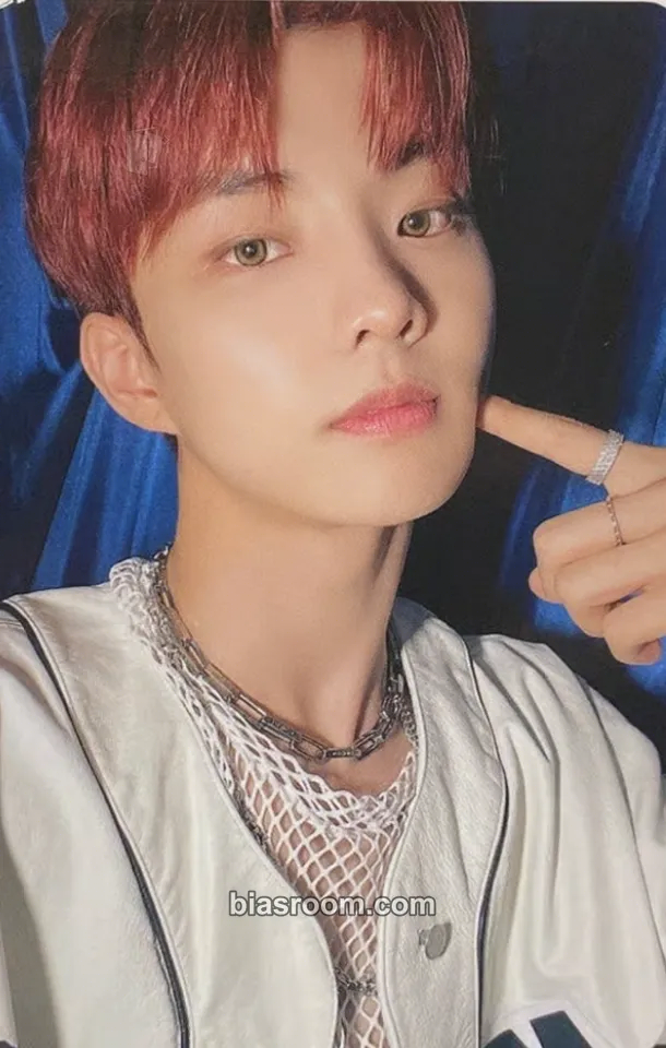 Q Thrill-ing Photocard - THE BOYZ - THE BOYZ K-pop photocard