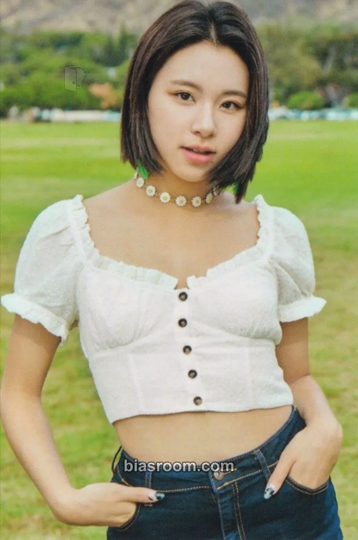 Chaeyoung Twaii’s Shop Pop-Up Store Photocard - TWICE - TWICE K-pop photocard