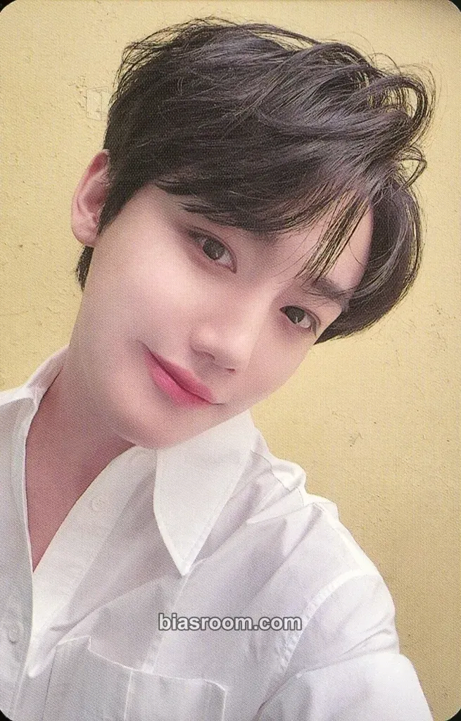 Jang Jun 1st Photobook 2022 'The' Photocard - Golden Child - Golden Child K-pop photocard
