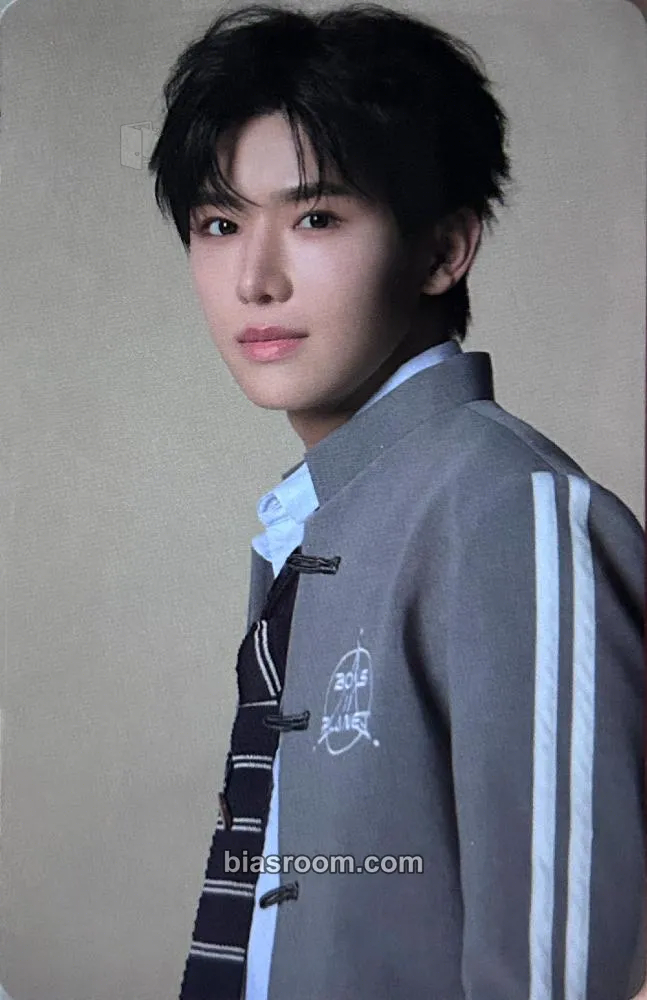 Yichen BOYS II PLANET Archive Exhibition AFTER ; JOURNEY Photocard - MODYSSEY - MODYSSEY K-pop photocard