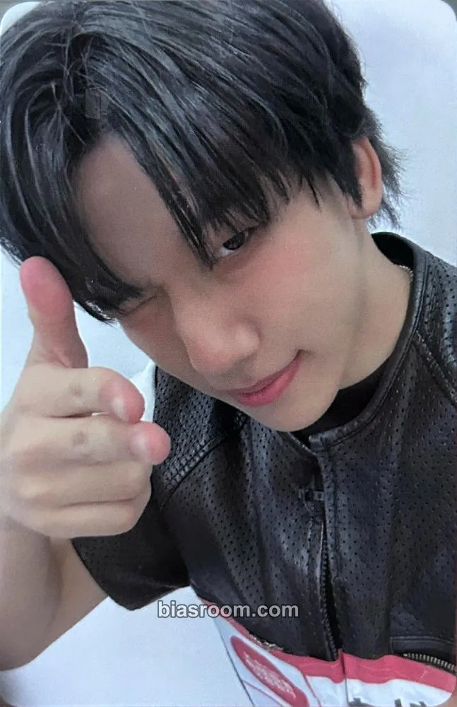 Li Zihao BOYS II PLANET Archive Exhibition AFTER ; JOURNEY Photocard - MODYSSEY - MODYSSEY K-pop photocard