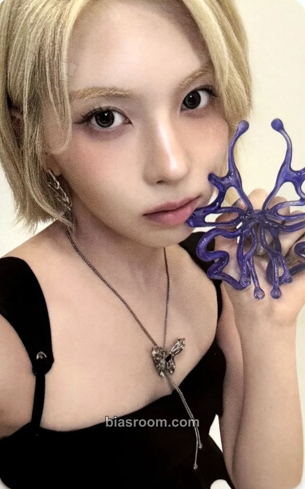 Bae 2025 Seasons Greetings - Fairy Girls Photocard - NMIXX - NMIXX K-pop photocard