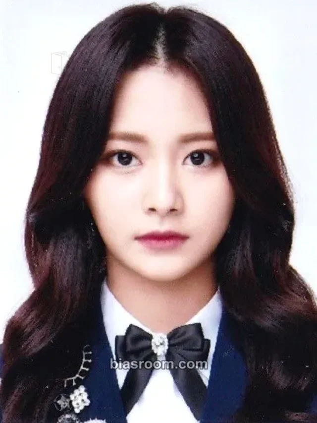 TWICE - Tzuyu - ONCE Fanclub 2nd Generation Other id photo passport set fanclub