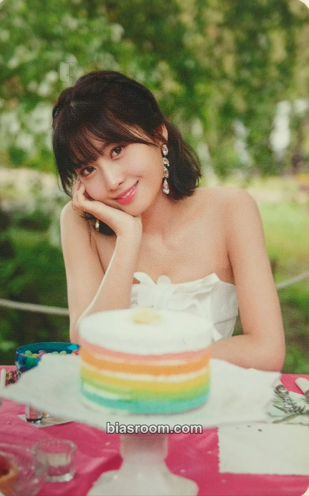 Momo Twiceland Zone 2: Fantasy Park DVD & Blu-ray Photocard - TWICE - TWICE K-pop photocard