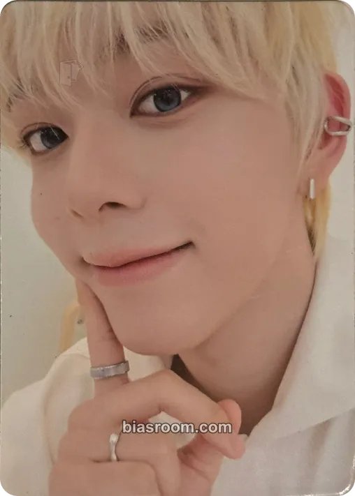 Chih En AHOF x Teleca MIIM Collection Card Photocard - AHOF - AHOF K-pop photocard