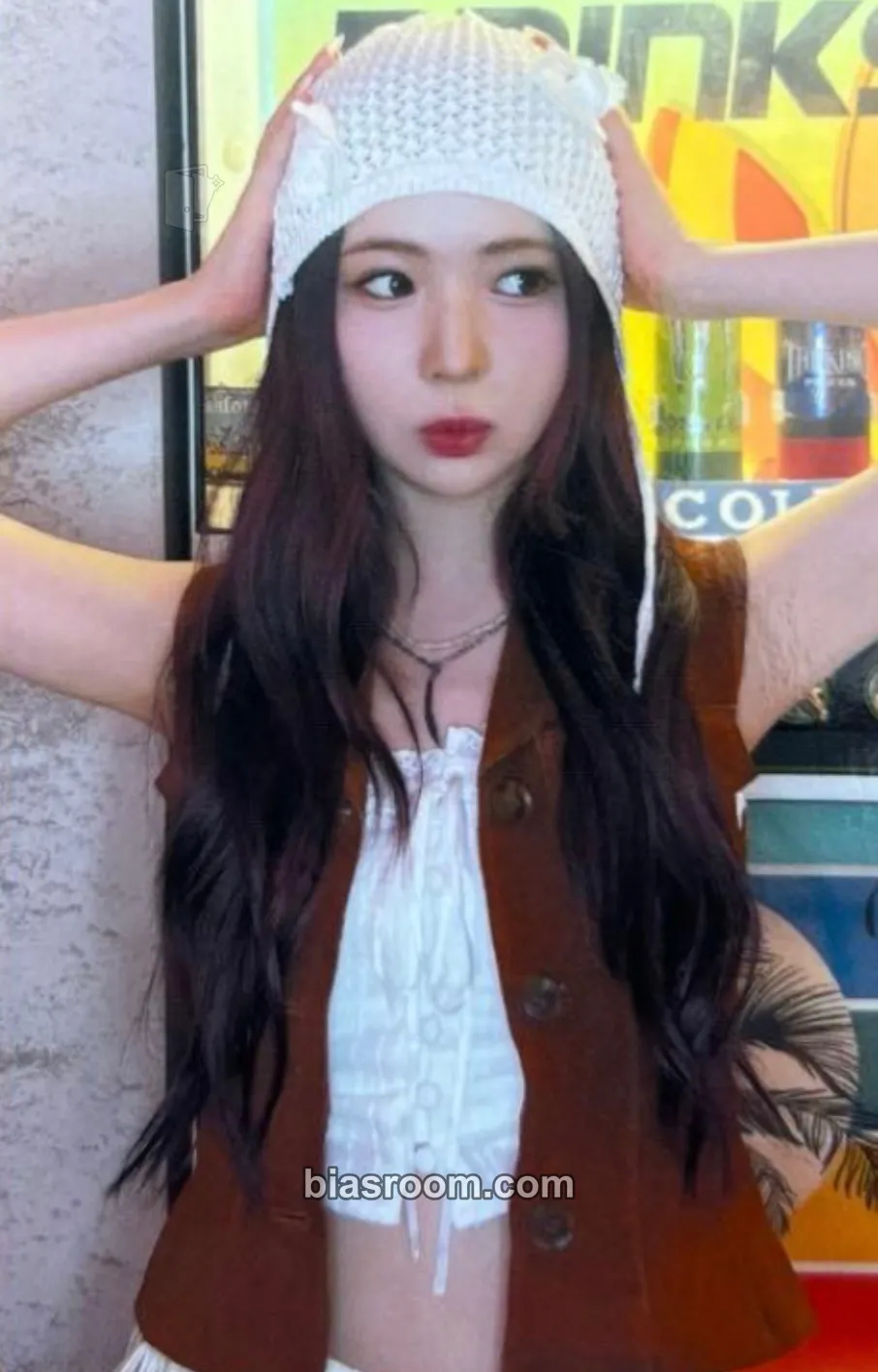Maya LOVE LINE Photocard - NiziU - NiziU K-pop photocard