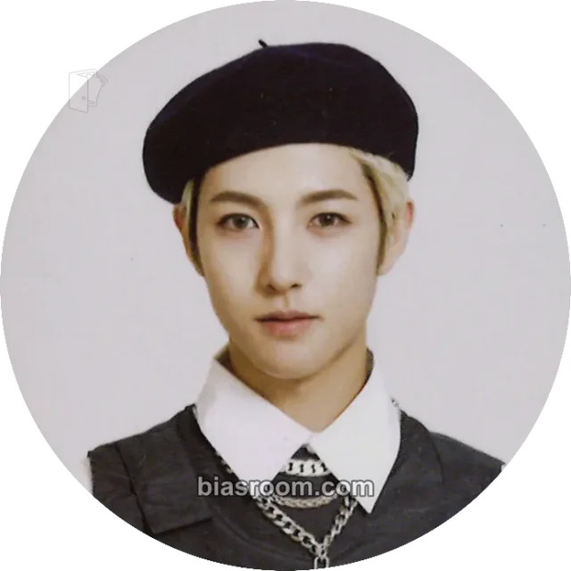 NCT DREAM - Renjun - Reload Album album photocard circle card rollin version
