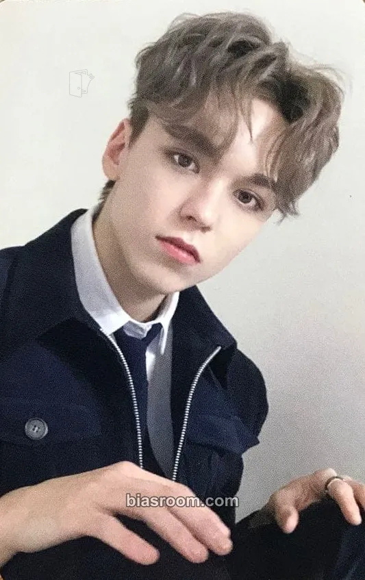 Vernon Fallin' Flower Photocard - SEVENTEEN - SEVENTEEN K-pop photocard