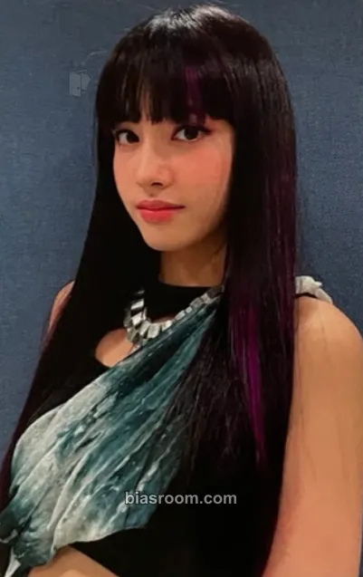 Yoon Star To A Young Culture Photocard - STAYC - STAYC K-pop photocard