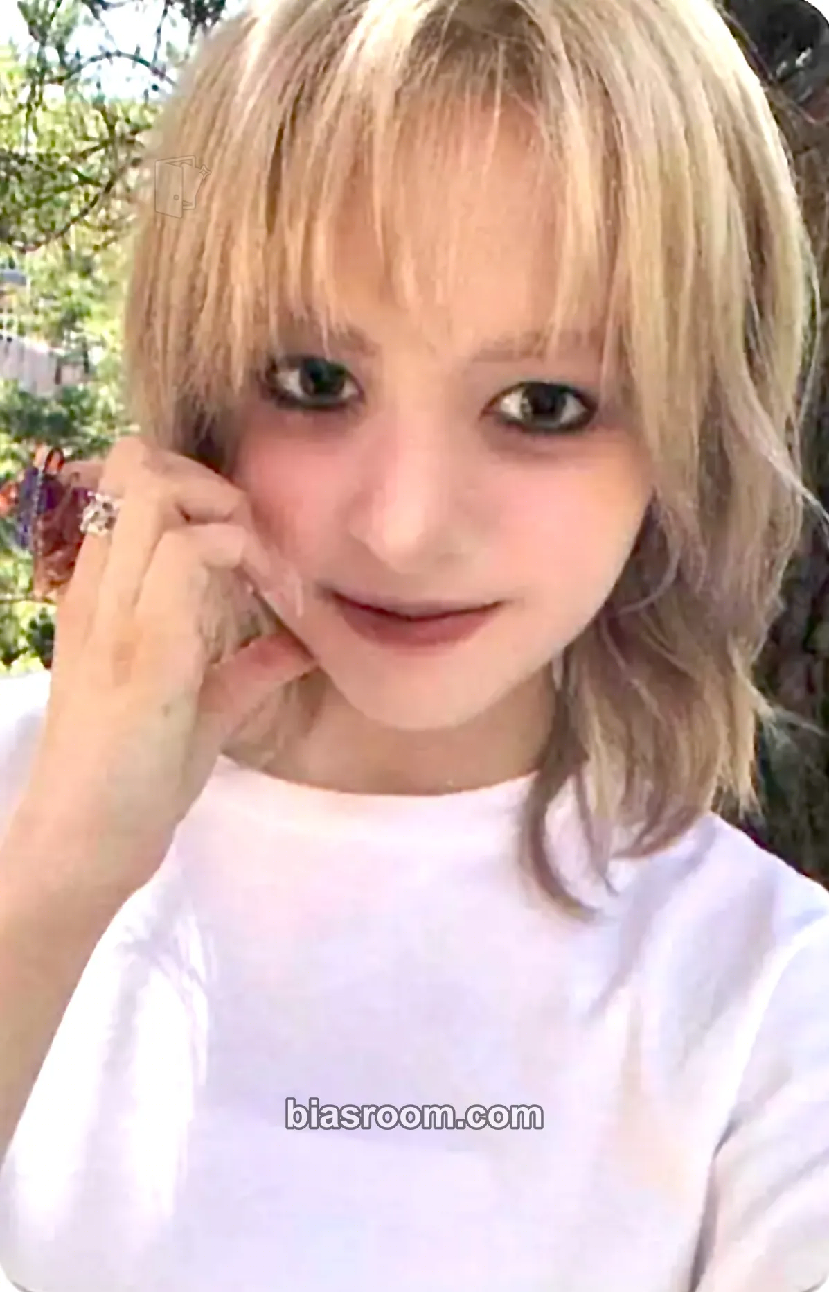Lily Fe3O4: STICK OUT Photocard - NMIXX - NMIXX K-pop photocard