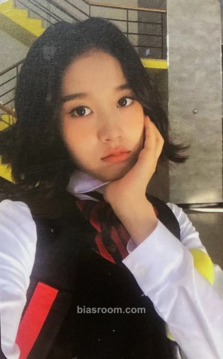 J Star To A Young Culture Photocard - STAYC - STAYC K-pop photocard