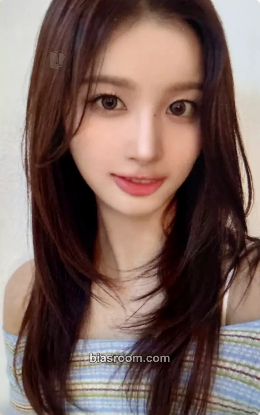 Sullyoon Fe3O4: STICK OUT Photocard - NMIXX - NMIXX K-pop photocard