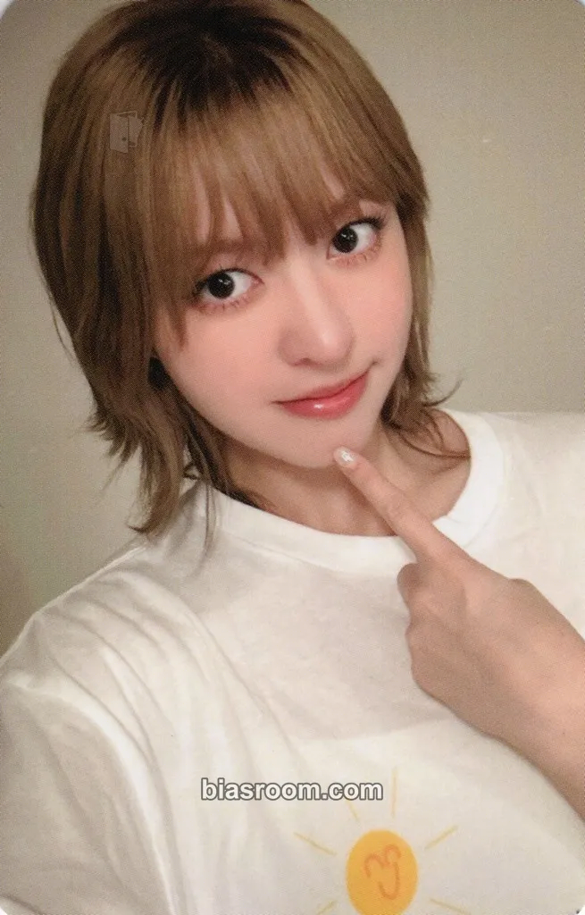 Lily Fe3O4: STICK OUT Photocard - NMIXX - NMIXX K-pop photocard