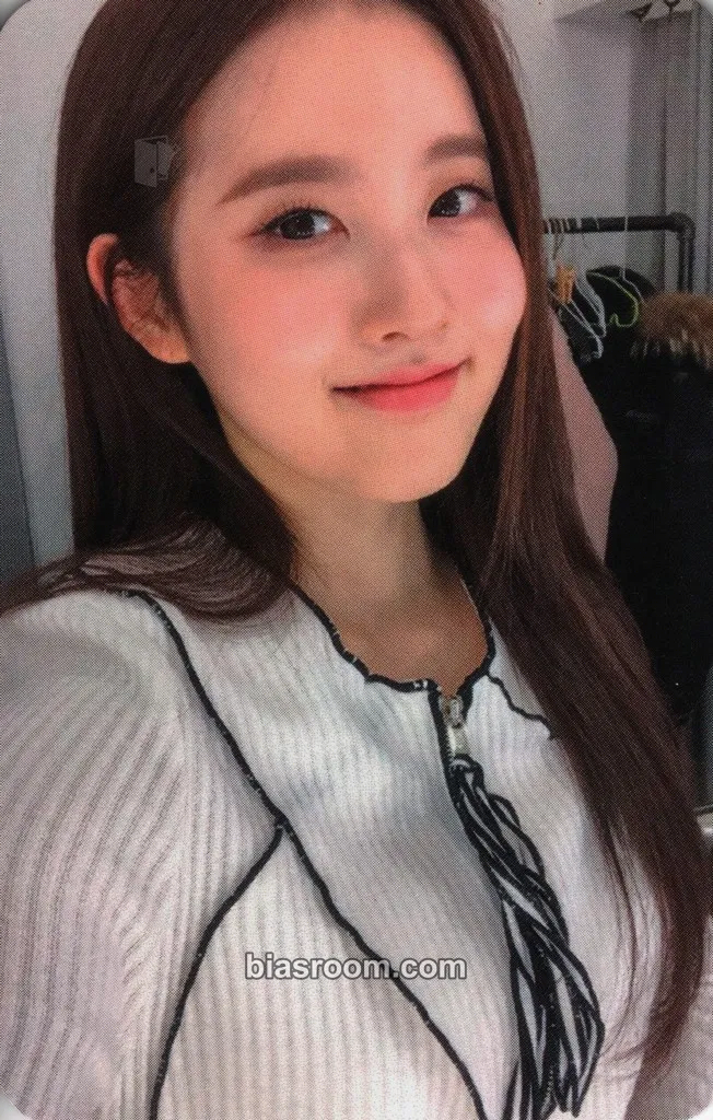 Sieun Star To A Young Culture Photocard - STAYC - STAYC K-pop photocard