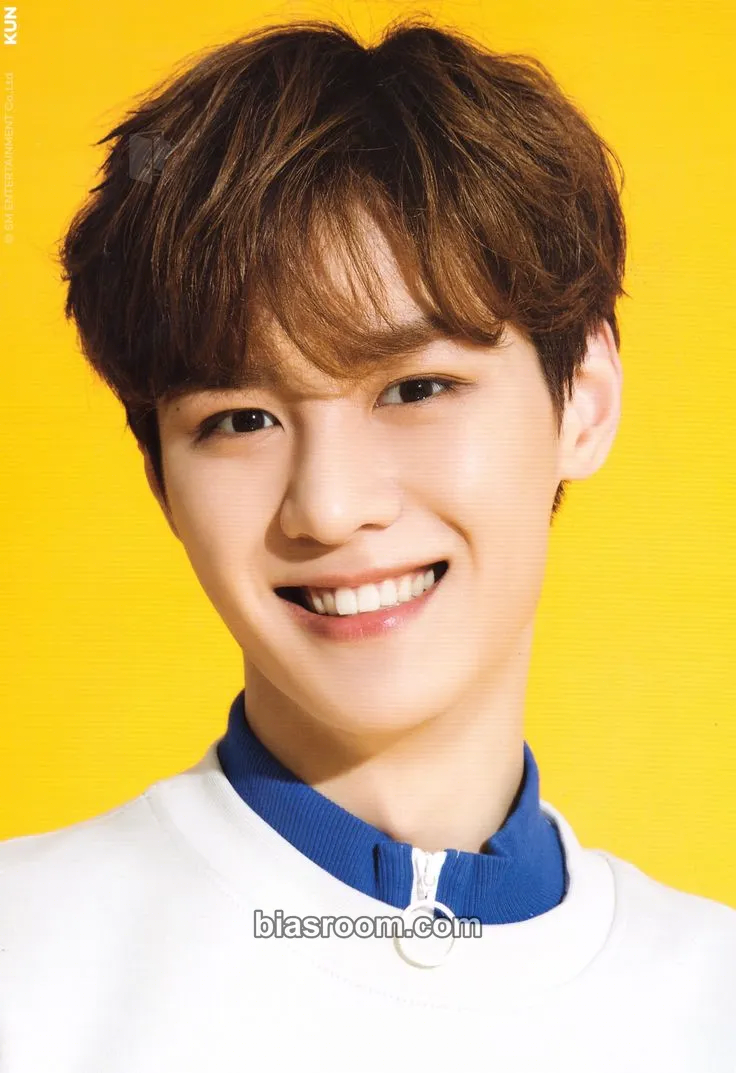 Kun 2019 Season’s Greetings Photocard - NCT - NCT K-pop photocard