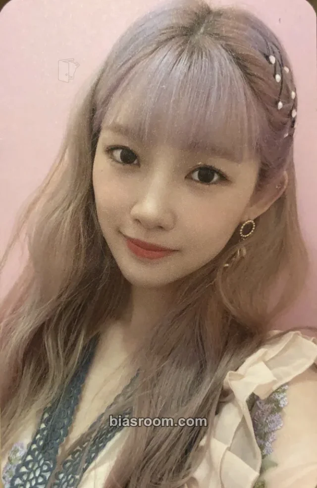 Yukika Yukika timeabout, K-pop photocard
