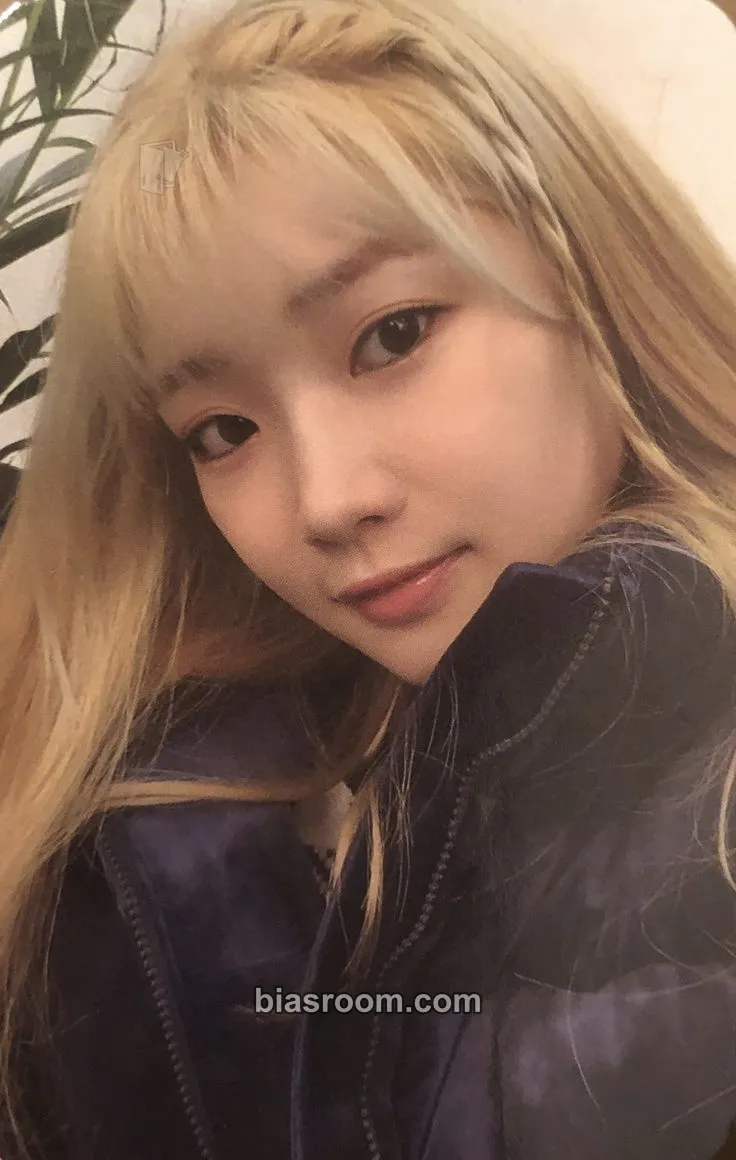 Yukika timeabout, Photocard - Yukika K-pop photocard