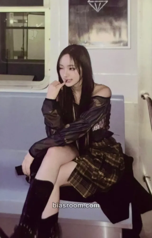 VVS - Rana - D.I.M.M Album album photocard