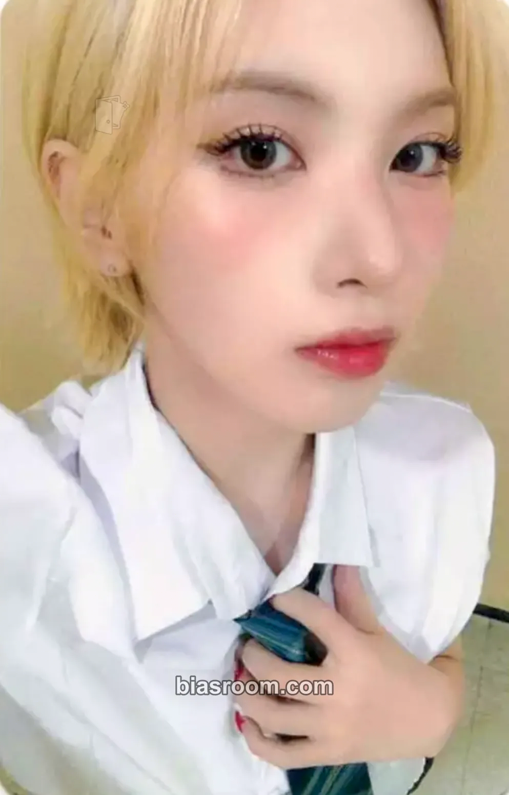 Bae Fe3O4: STICK OUT Photocard - NMIXX - NMIXX K-pop photocard