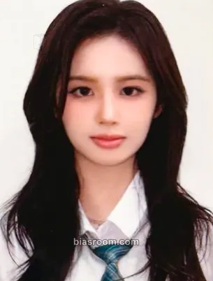 Sullyoon Fe3O4: STICK OUT Photocard - NMIXX - NMIXX K-pop photocard