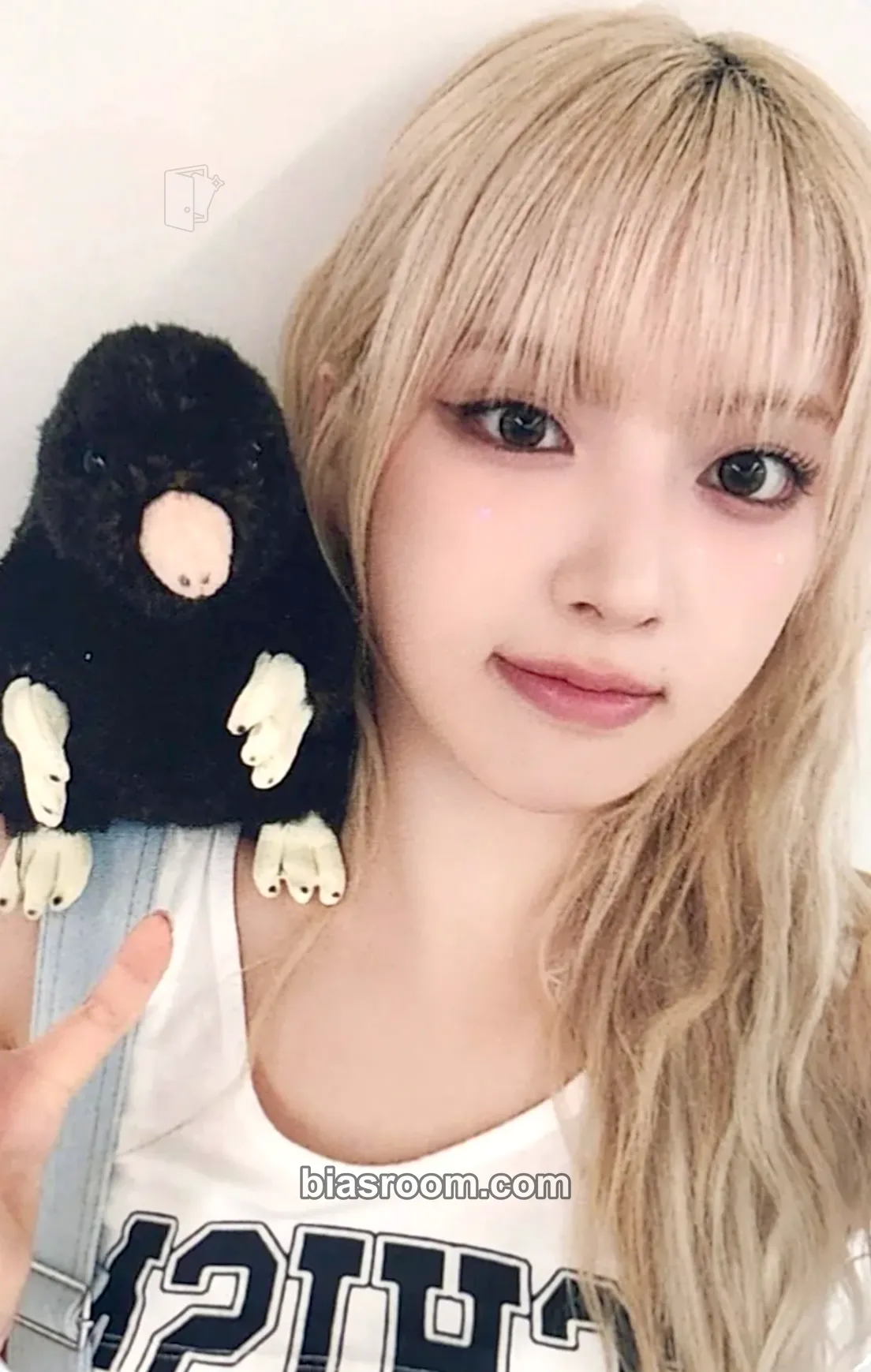 Jiwoo Fe3O4: STICK OUT Photocard - NMIXX - NMIXX K-pop photocard