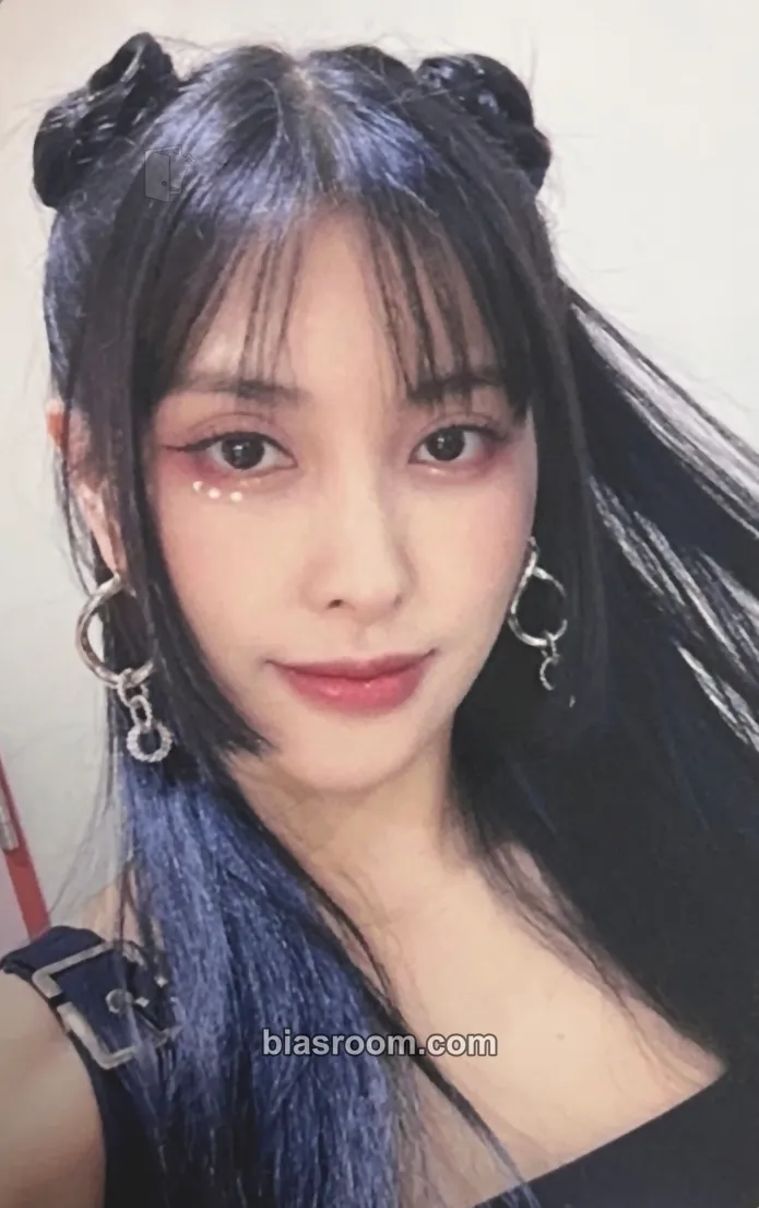 Gyuri Move Again Photocard - KARA - KARA K-pop photocard