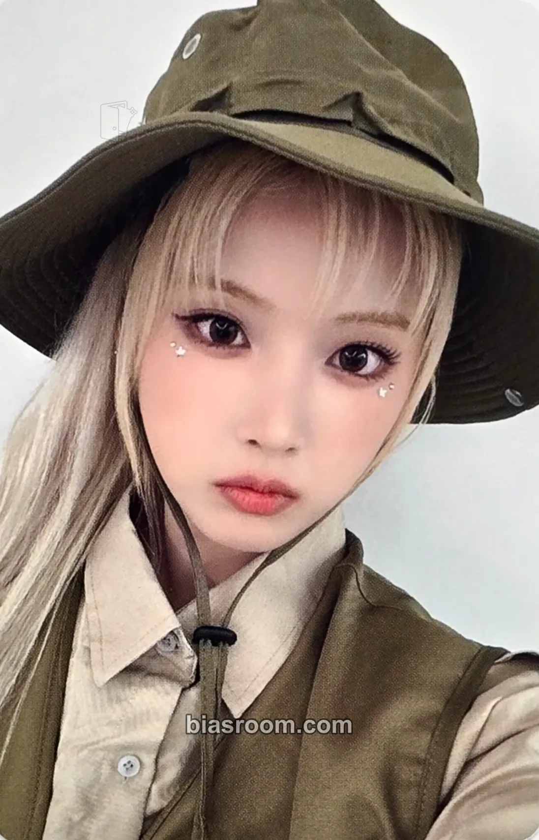 Jiwoo Fe3O4: STICK OUT Photocard - NMIXX - NMIXX K-pop photocard
