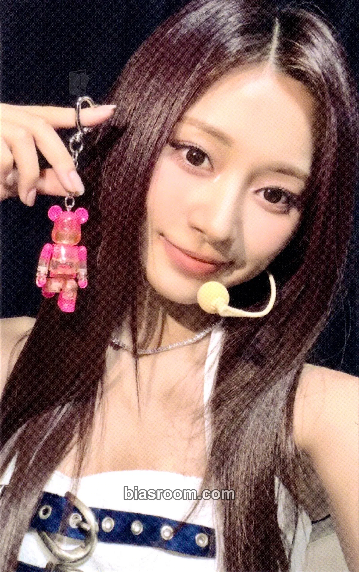 Tzuyu TWICE x BE@RBRICK Photocard - TWICE - TWICE K-pop photocard