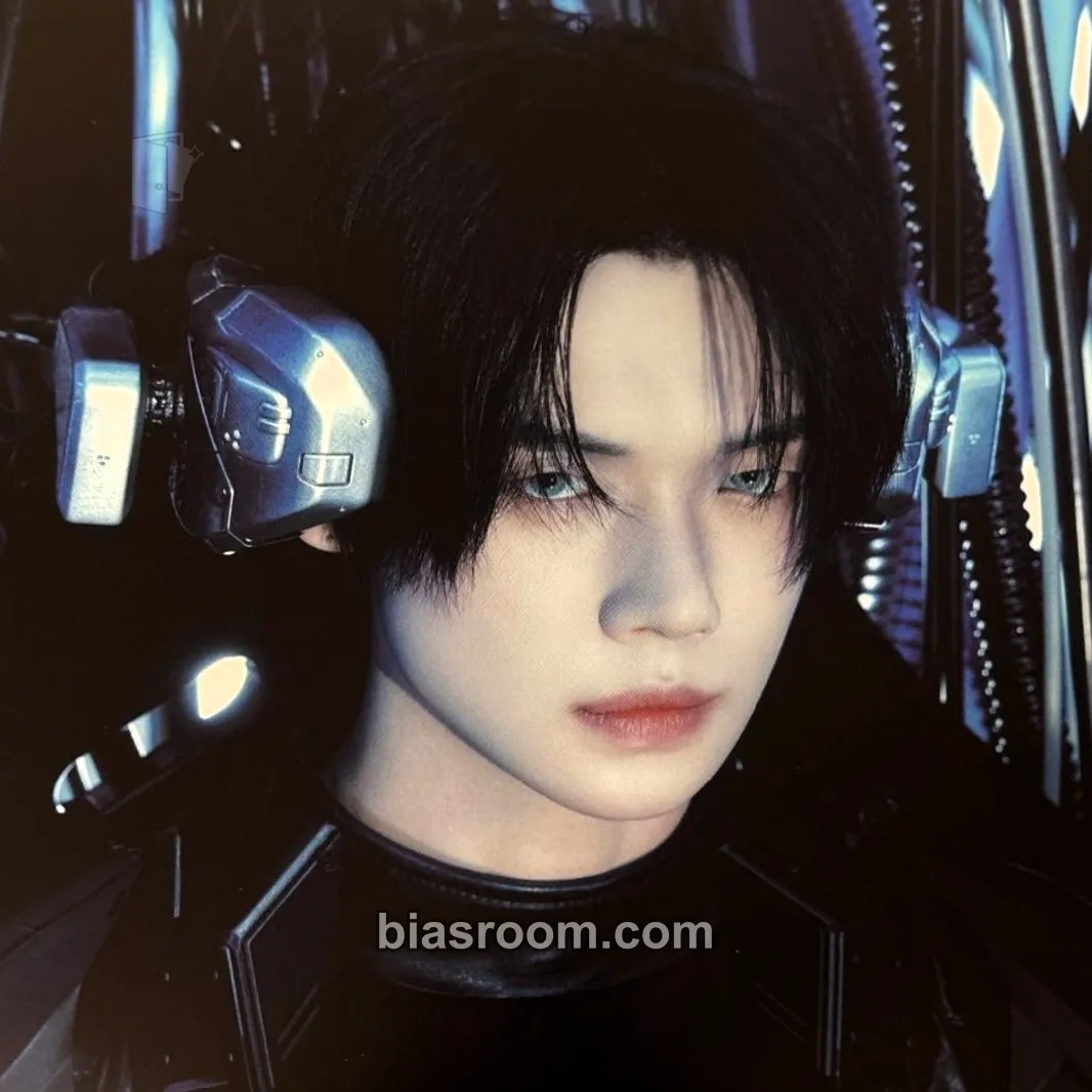 Yeonjun The Star Chapter: Together Photocard - TOMORROW X TOGETHER - TOMORROW X TOGETHER K-pop photocard