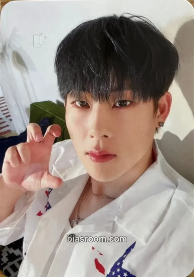 MONSTA X - Joohoney - 2024 Season's Greetings Day After Day Other starship square pob (pre-order benefit) season's greetings
