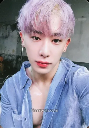Wonho Follow - Find You Photocard - MONSTA X - MONSTA X K-pop photocard