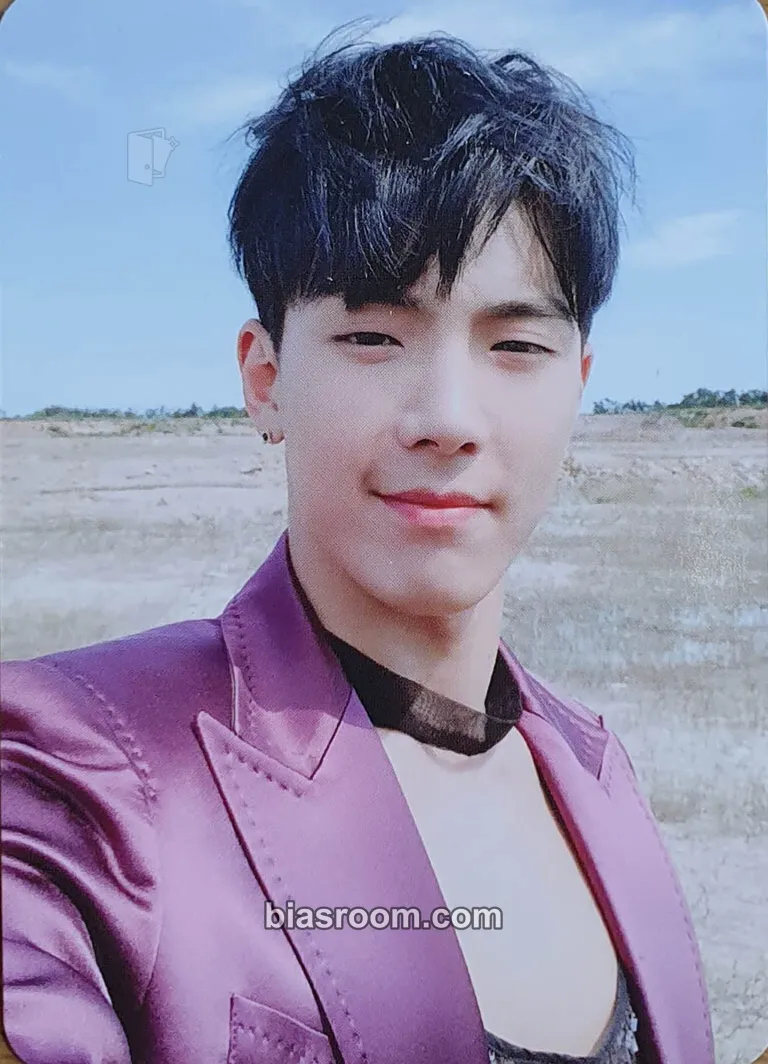 Shownu Follow - Find You Photocard - MONSTA X - MONSTA X K-pop photocard