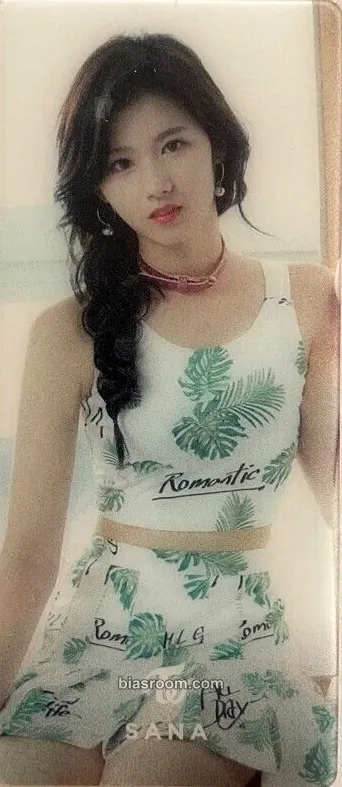 Sana 2017 Season's Greetings Photocard - TWICE - TWICE K-pop photocard