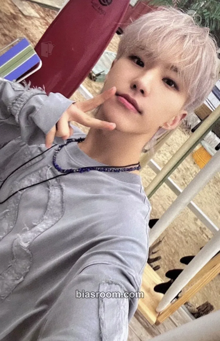 Hoshi Spill the Feels Photocard - SEVENTEEN - SEVENTEEN K-pop photocard