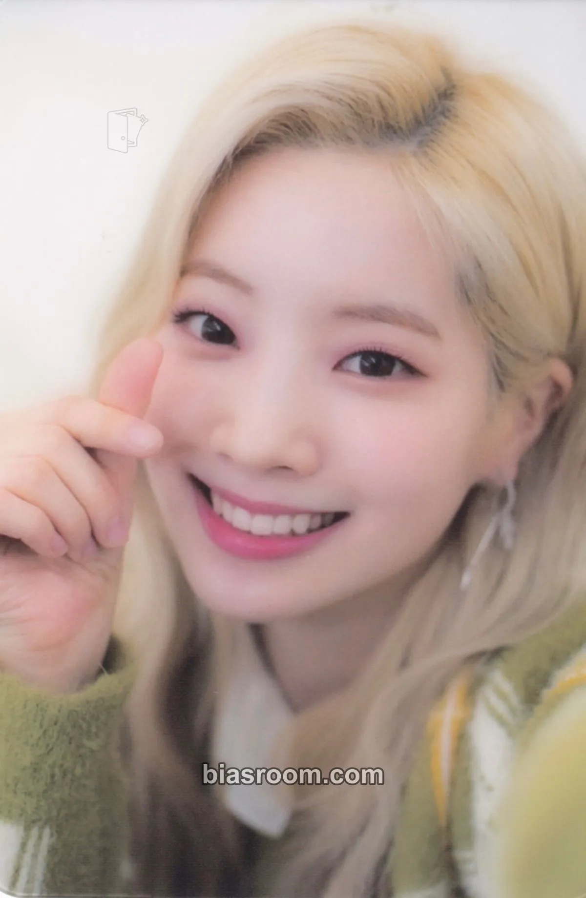 Dahyun Dicon Vol7 - YOU ONLY LIVE ONCE Photocard - TWICE - TWICE K-pop photocard